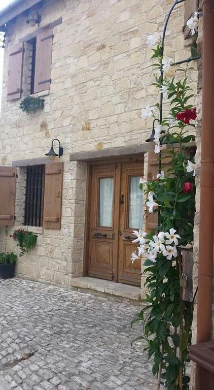 Lofou Traditional Stone House Esterno foto